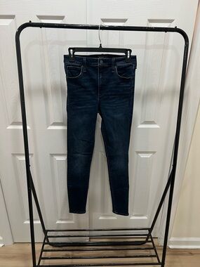 Abercrombie & Fitch Dark Blue Women's Skinny Jeans